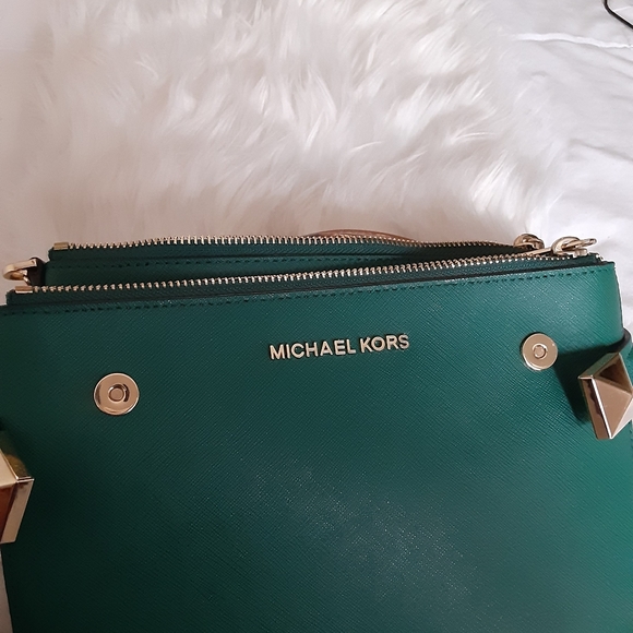 Michael Kors bag - Picture 2 of 8